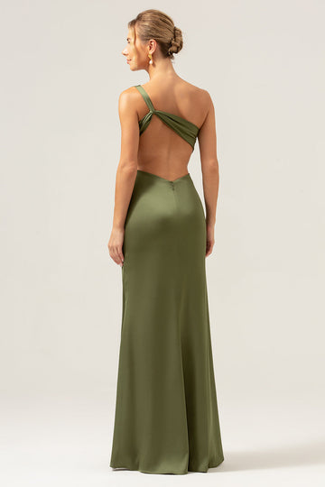 Vestido de dama de honor largo de satén sin espalda de sirena verde oliva de un hombro